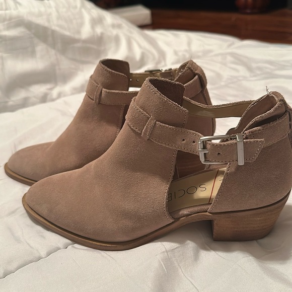 Sole /Society women’s boots 7.5 - Picture 1 of 6